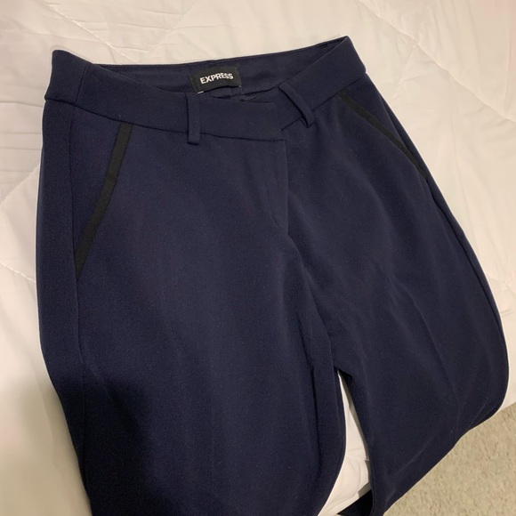 Express Columnist Mid Rise Ankle Pant - Picture 3 of 6